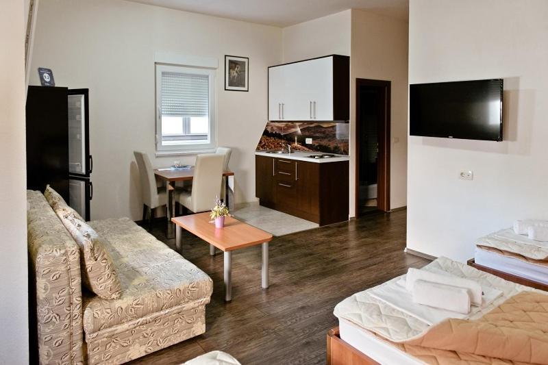 Hotel Stana Medjugorje Luaran gambar
